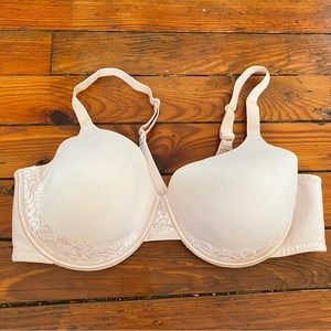 Vanity Fair Full Figure Underwire Smoothing Bra with Lace Champagne Size 44D